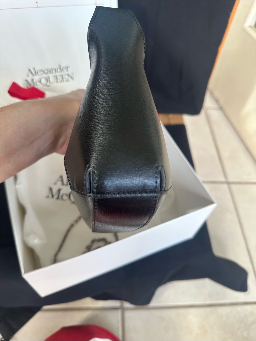 ✨Giftable✨- Alexander McQueen Black Leather Mini Knuckle-Top Shoulder/Crossbody✨ - Picture 5 of 14